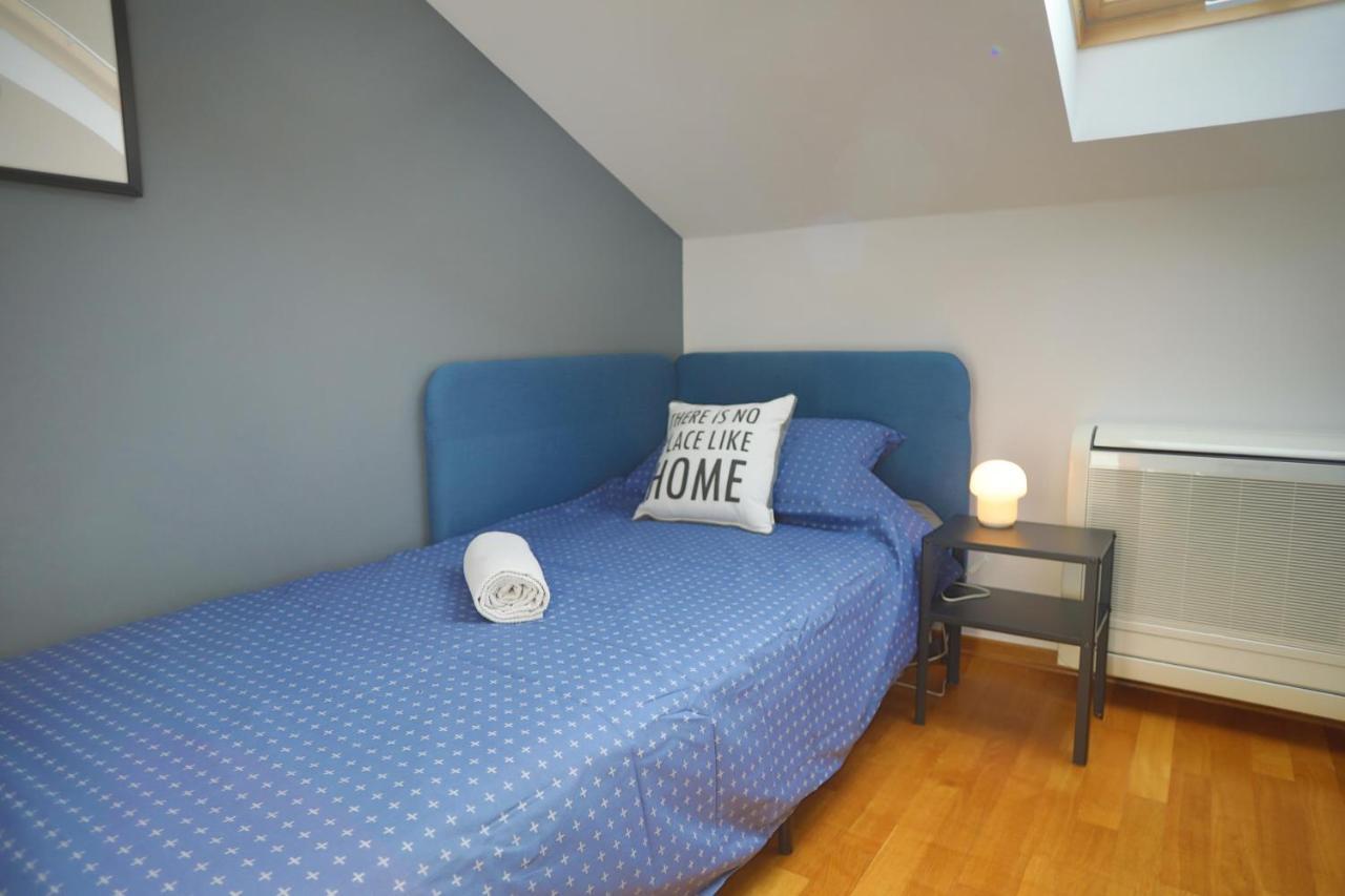 Apartment Moon โรวีน ภายนอก รูปภาพ