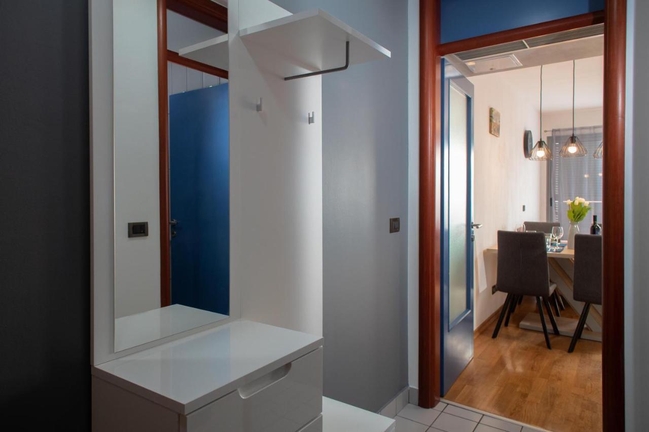 Apartment Moon โรวีน ภายนอก รูปภาพ